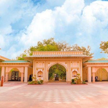 Club Mahindra Bharatpur Exterior foto
