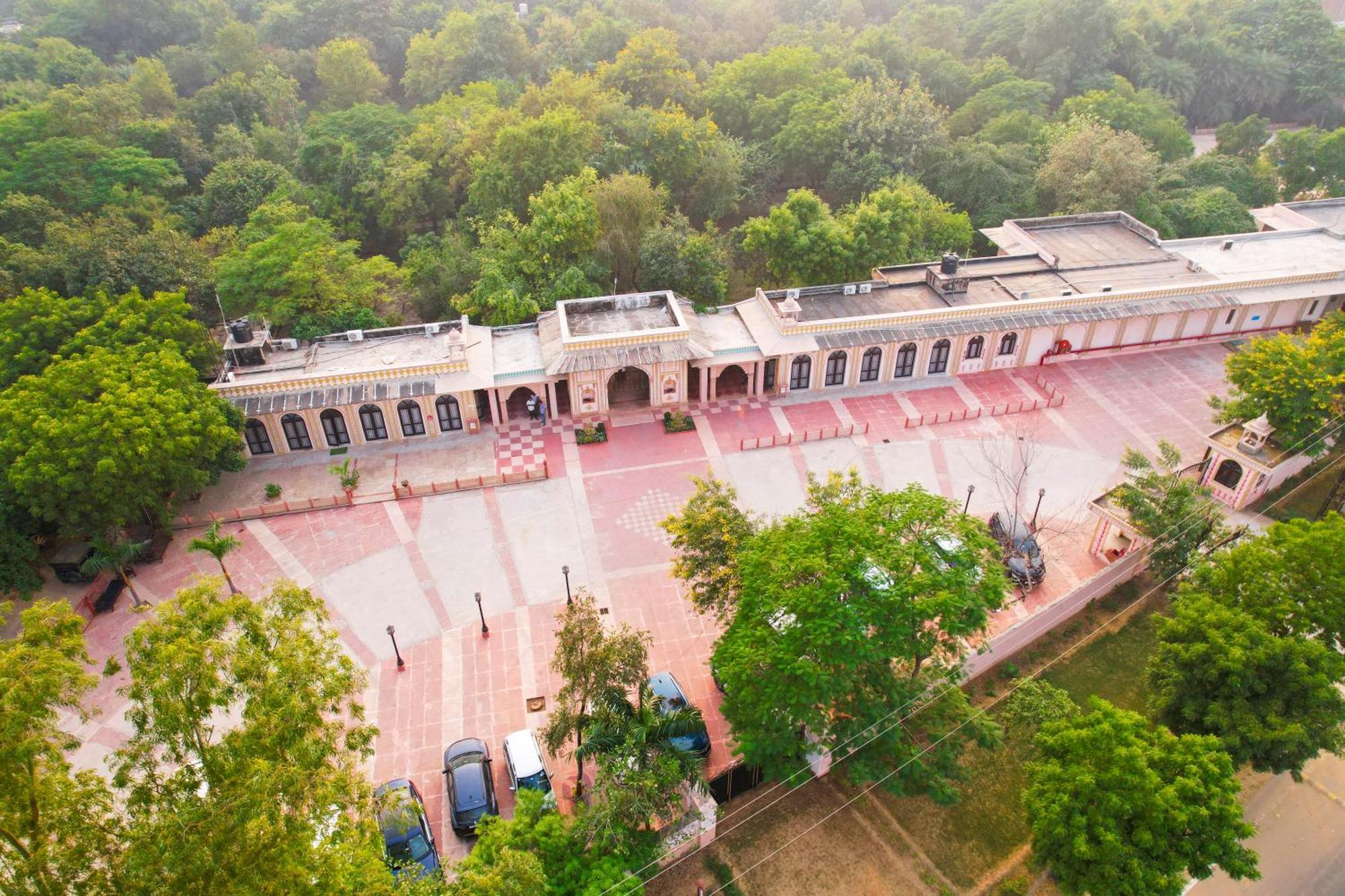 Club Mahindra Bharatpur Exterior foto